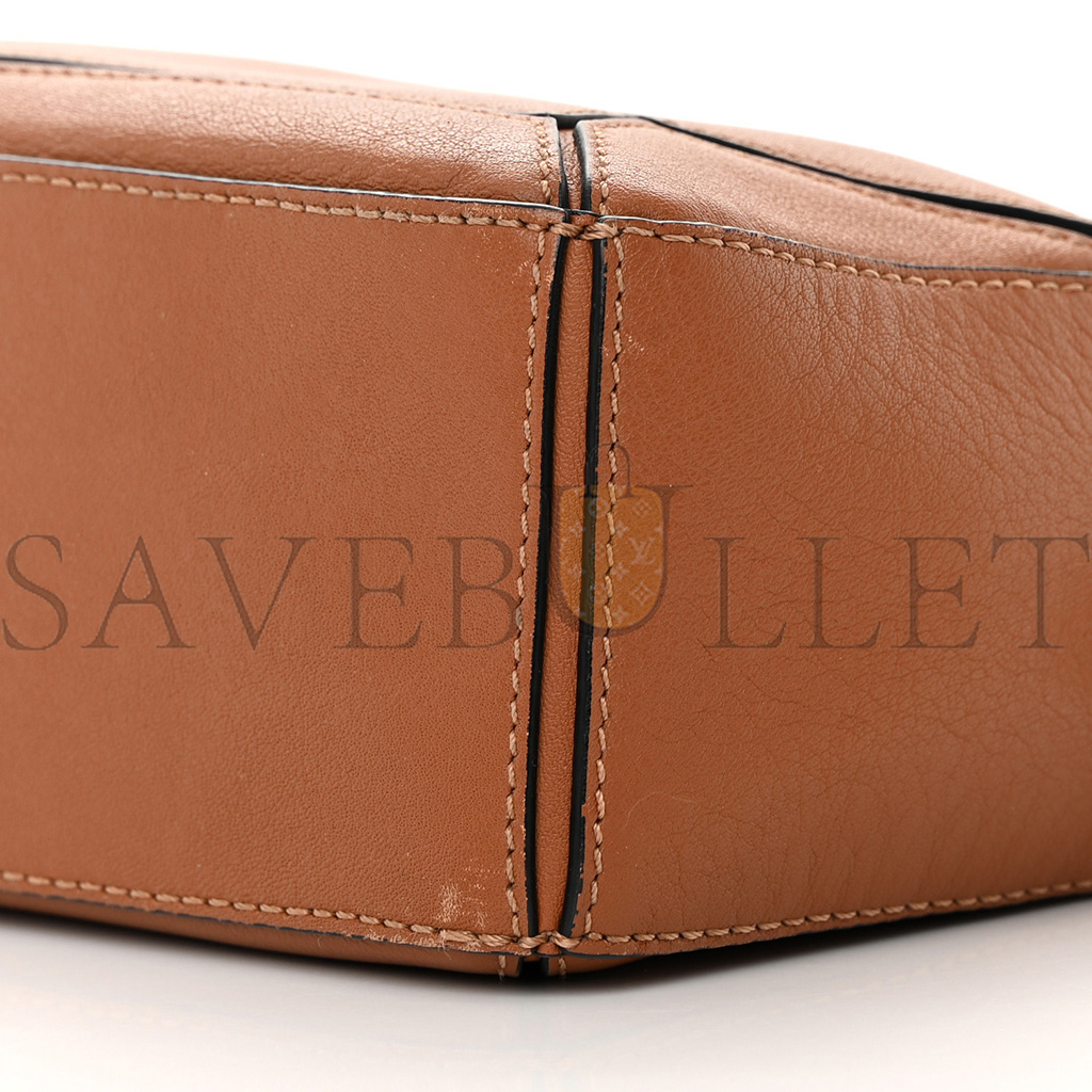 LOEWE CALFSKIN MINI PUZZLE BAG TAN (18*12.5*8cm)